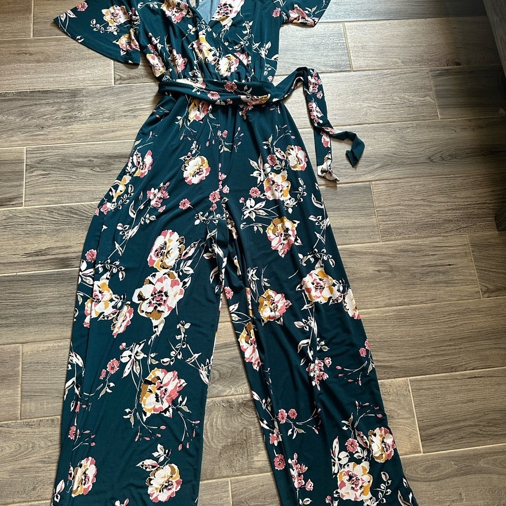 Maurices Green Jumpsuit with Wide-Leg Design and Floral Print